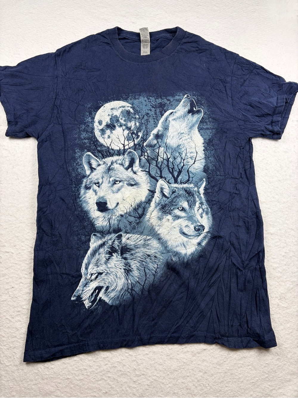 White Wolves Blue Tee T-Shirt size S